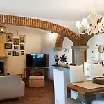 Antica Caresi Bed & Breakfast