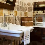Bed & Breakfast Antica Caresi *