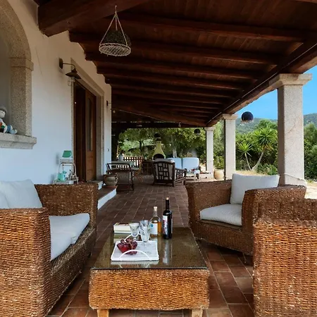 Antica Caresi Bed & Breakfast *