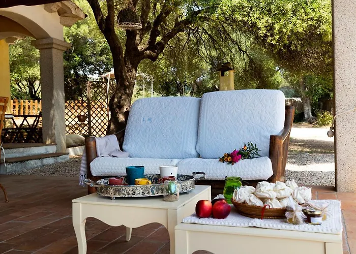 Antica Caresi * אולביה