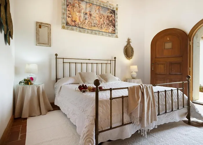 Antica Caresi Bed & Breakfast