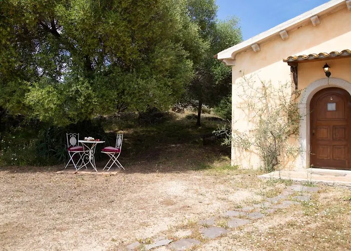 Antica Caresi Bed & Breakfast *