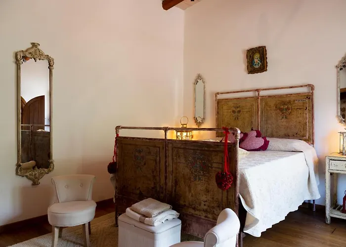 Antica Caresi Bed & Breakfast *