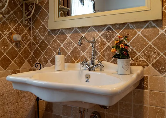 Bed & Breakfast Antica Caresi