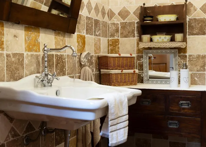 Bed & Breakfast Antica Caresi *